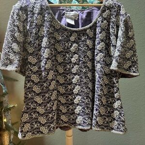 Adrianna Papell Occasions 100% silk Floral beaded Blouse -Holiday, New Years